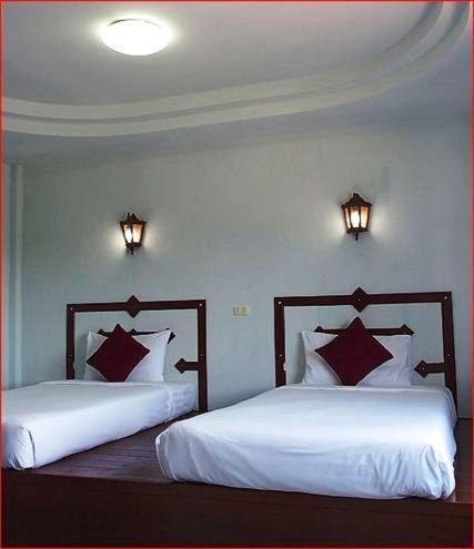 Khaolak Traveller Lodge เขาหลัก ภายนอก รูปภาพ