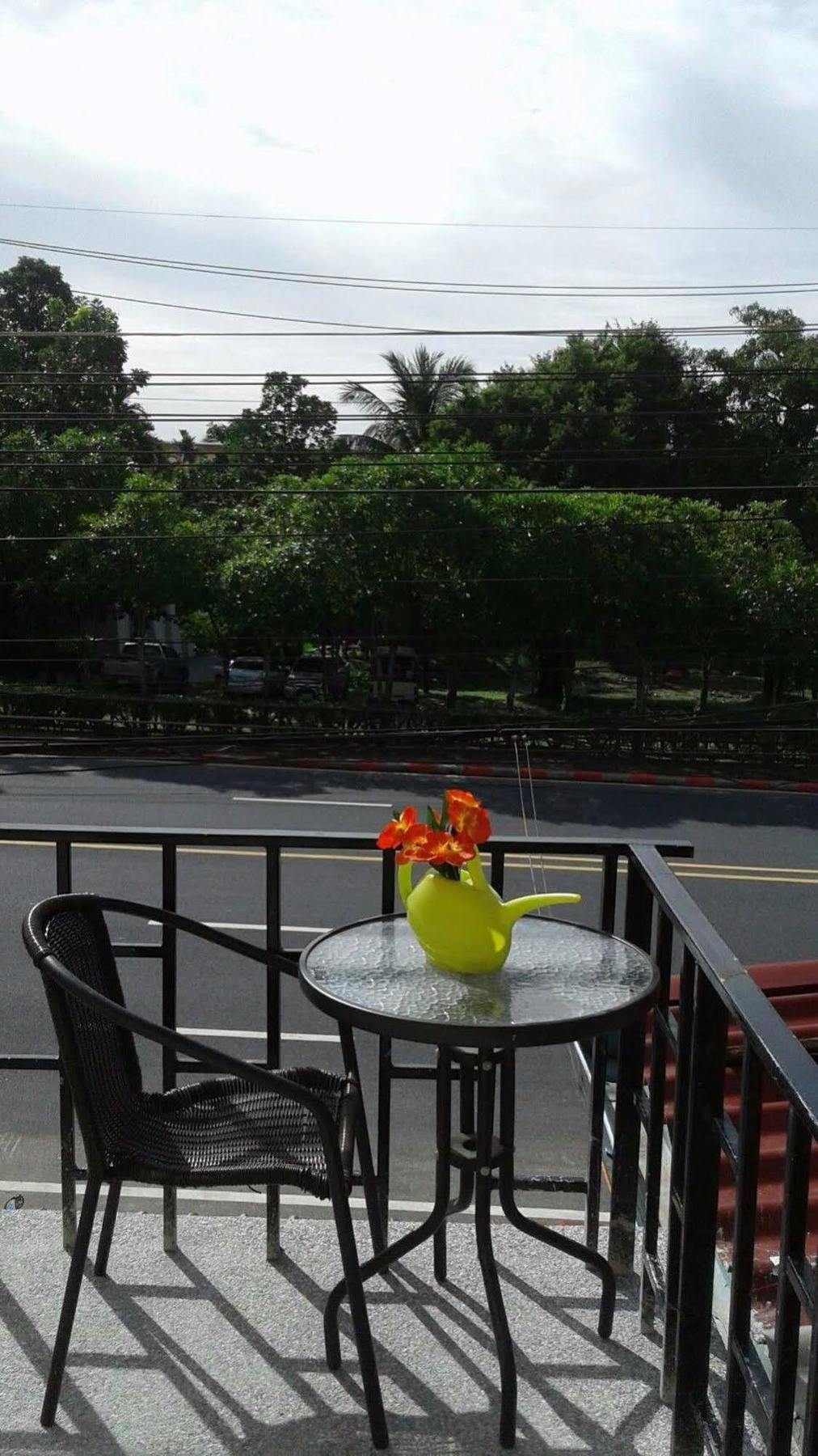 Khaolak Traveller Lodge เขาหลัก ภายนอก รูปภาพ