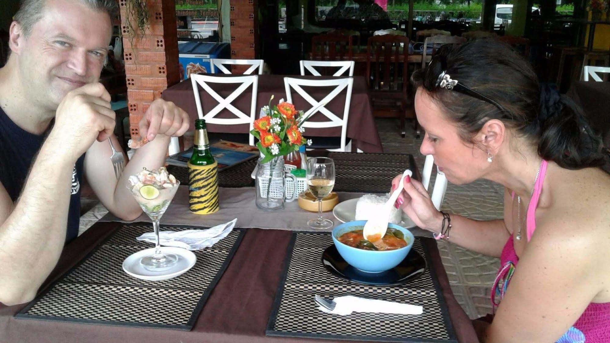 Khaolak Traveller Lodge เขาหลัก ภายนอก รูปภาพ