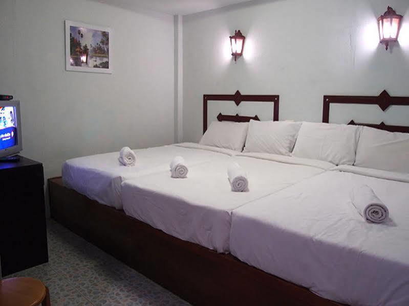 Khaolak Traveller Lodge เขาหลัก ภายนอก รูปภาพ